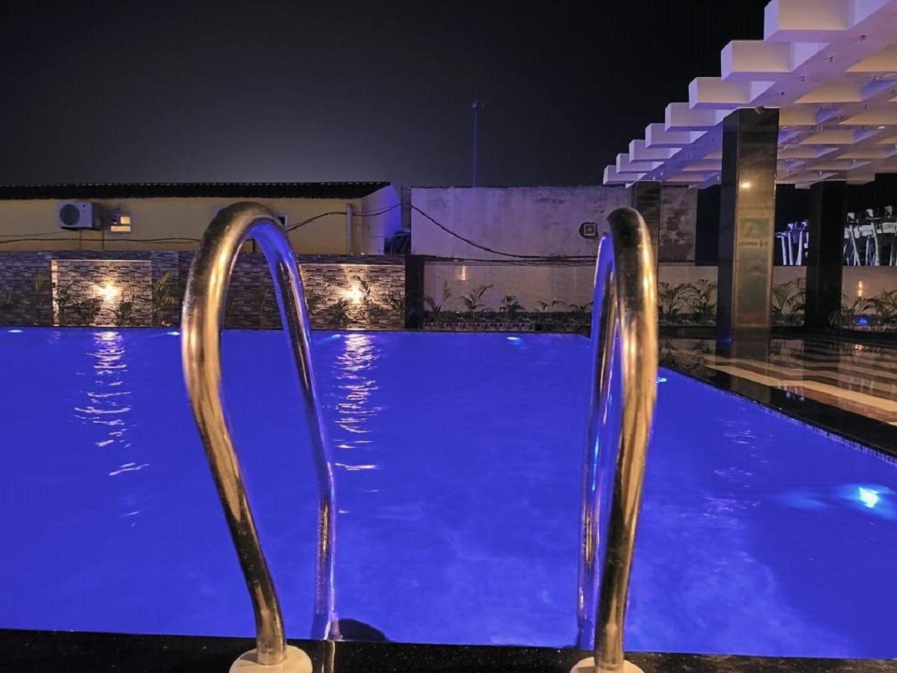Hotel Hindusthan Inn ماندارموني المظهر الخارجي الصورة